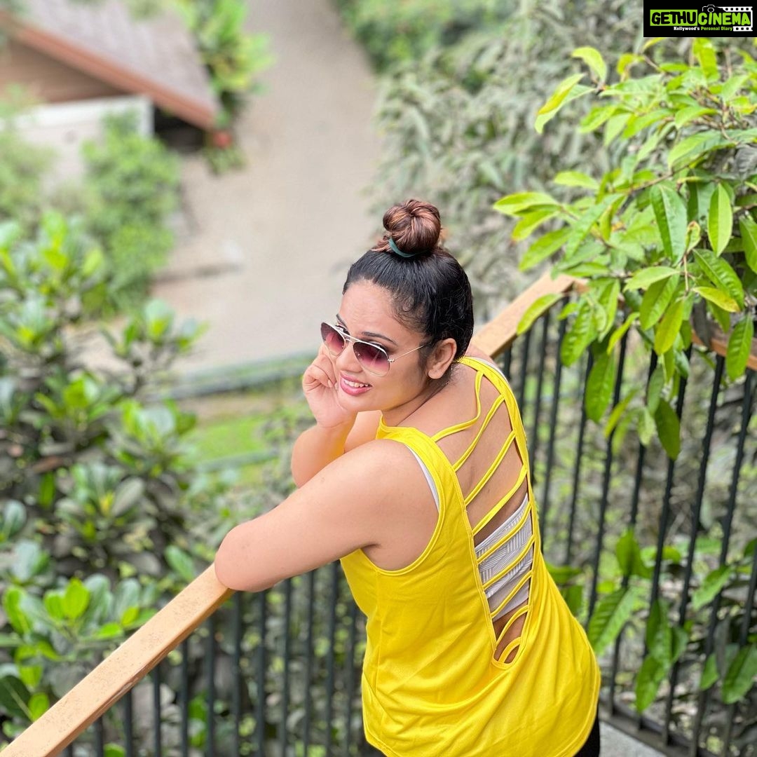 Nandita Swetha Instagram - High on nature love❤️❤️ . Generally I don’t like to travel. Travel tires me off. But slowly am getting into it and starting to enjoy it. Here I am @morickapresort @loftierholidays a perfect destination to relax and enjoy. It’s drizzling but not so cold weather. Food is amazing and hospitality is at its best-) Do visit and have fun. . #moricapresort #holiday #waynad #kerala