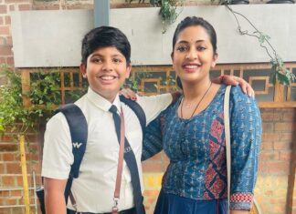 Navya Nair Instagram - School reopening after two long years … may god bless all the kiddos ❤️❤️ Sai’s madam , Belinda mam in the pic .. @greets_publicschool