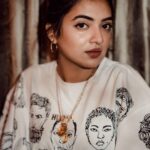 Nazriya Nazim Instagram - Ante ………🤍 Aha Sundara ……. Styled by - @neeraja.kona Asst by - @manogna_gollapudi 👗- @_huemn @hm 💎- @misho_designs 💇🏻‍♀️- @tanujabhatt50 📸- @adrin_sequeira