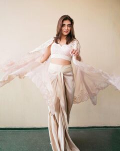 Nazriya Nazim Instagram - 🕊 Ante ……one last thank u 🤍🤍🤍 Styled by - @neeraja.kona Asst by - @manogna_gollapudi 👗- @anushreereddydesign 💇🏻‍♀️- @tanujabhatt50 📸- @adrin_sequeira