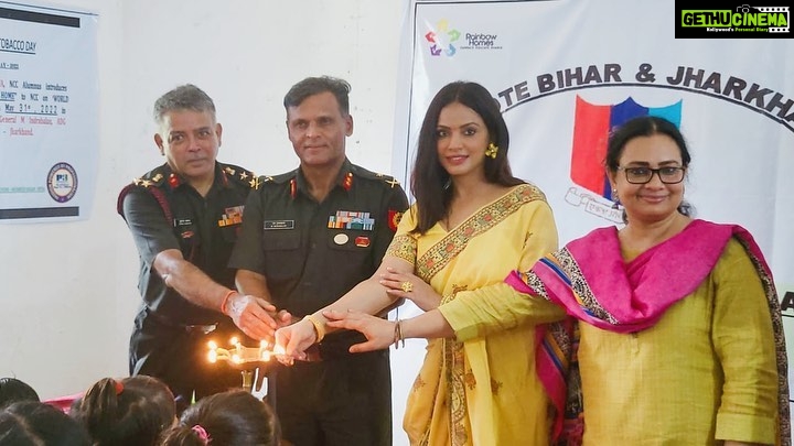 Neetu Chandra Instagram - Nitu Chandra Srivastava, NCC Alumnus introduces Rainbow Home to NCC on ' World No-Tobacco Day ' on May 31st, 2022 in the presence of Major General M Indrabalan, ADG NCC, Bihar & Jharkhand. An initiative for a bright future. The kids of Khilkhilahat Rainbow home were introduced to NCC today on the occasion of World No Tobacco Day, which will open new gates of opportunity for them. Take this day as a reminder to spread awareness to the people who don't know enough about the toxic effects of Tobacco. Let's pledge to make yourselves and our environment Tobacco-free. #ncc #ncccadet #ngo #rainbowhome #notobacco #worldnotobaccoday ❤️