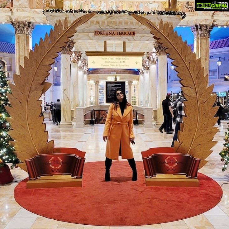 Neetu Chandra Instagram - Throwback picha of my birthday last year, Vegas was amazing but this year it's going to be euphoric and you all can make it happen #giftforacause Don’t forget to share your experience , click on the link mentioned in my bio…. #donate #contributionforacause #contribute #donationonmybirthday #donationdrive #donation #donateforalife #donationforacause