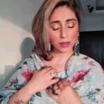 Neha Bhasin Instagram – Punjabi Nakhre 🌶

#instareels #reelsinstagram #reelitfeelit 
#trendingreels #nehabhasin