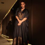 Neha Dhupia Instagram - Hums #redredwine .. 🙃 • • • • In @payalkhandwala @elevate_promotions @minerali_store Muah : @diva_rose21 @kiran_chhetri92 @karanrai001 📸 @thephotodost #eventdiaries