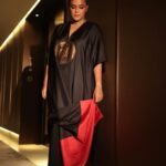 Neha Dhupia Instagram - Hums #redredwine .. 🙃 • • • • In @payalkhandwala @elevate_promotions @minerali_store Muah : @diva_rose21 @kiran_chhetri92 @karanrai001 📸 @thephotodost #eventdiaries