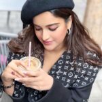 Nidhhi Agerwal Instagram - Remember you can fly as high as your roots go deep 🤍🖤🤍 #coffee Pune City