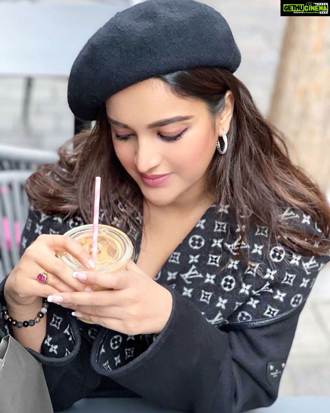 Nidhhi Agerwal - 685.1K Likes - Remember you can fly as high as your roots go deep π€π€π€
#coffee