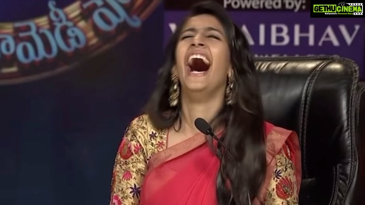 Niharika Konidela Instagram - Nenitlaney navvutha.. 😂 #neninthe 🤣