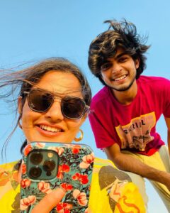 Nikhila Vimal Instagram - Dubai photo dump 🤓
#joandjo #peoplewholooklikeart #dubai