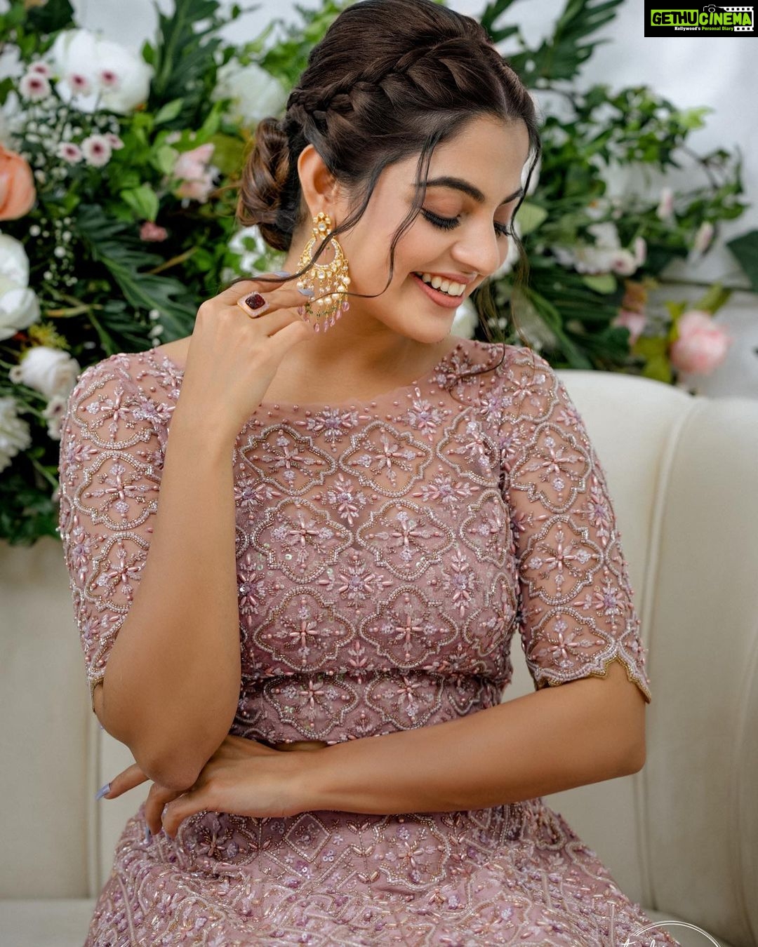 Nikhila Vimal - 136.7K Likes - Most Liked Instagram Photos