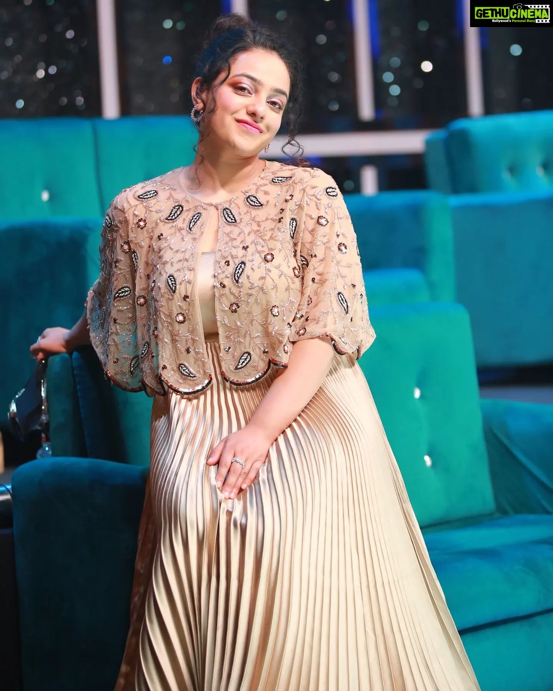 Nithya Menen Instagram - Styled by - @poojakaranam MUA - @jaylicious22 Hair - @meghna_hairstylist 📷 @ranjithpawan