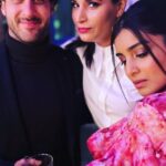 Pallavi Sharda Instagram - I’ve had the pleasure of dolling up, sitting next to, holding space and laughing along with some pretty incredible humans as we celebrated the release of #TheTwelve these past few weeks. As a woman of colour who was once (many times) told that there is no place for her on Australian screens, it gives me so much joy to have shared the company of so many that I admire, and to have felt their camaraderie, empathy and love. Sometimes, though, when asked to talk about my experiences as a ‘diverse’ actor 🤦🏽‍♀️ on Aussie screens, I bite my tongue, mince my words, or joke around the big bush that is the history of discrimination in our media industry. Sometimes the photograph belies the pain, the eloquence hides the rawness of unbelonging that so many have felt that still lives when I walk onto set everyday and find that sticker on the floor which tells me where to stand. As my courtroom colleagues and I gear up for audiences to see our hard work come to fruition - my heart and mind is set on the intention I hold dear when I go to work everyday: That this space is for everyone, and systems that don’t serve everyone don’t deserve to displace anyone. That the agency with which we are portraying our characters on screen ought to be endowed upon those who work tirelessly to fight for those characters’ existence & authenticity in the first place. That these conversations might actualise in the everyday. It’s a privileged place from which to speak - talking about culture-making. But storytelling is the bedrock of community-building and its narrative has the power to steer people’s concept of who they are and how they belong for entire lifetimes. #TheTwelve came to @foxtel tonight - I hope you get a chance to witness the talent that abounds each frame ✨