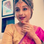 Paridhi Sharma Instagram - ये श्रृंगार नहीं जो मुझे सजाते है, मेरा मुझपे यक़ीन है जो मुझे सुंदर बनाते है... #woman #Indian #womenempowerment #listentoinnervoice #sarı #instapic #maharastra #mumbai #marathilook