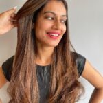 Payal Rohatgi Instagram - Haircut & haircolor for the soon to be bride @payalrohatgi 🌸 Swipe for the before & her many moods 😬🤗😘⬅️ . . . #amandacarvalhoofficial #hair #haircut #haircolor #highlights #innoluxe #copper #honeyblonde #chocolate #celebrity #hairstylist #colorist #salon #mumbai Asif the Salon