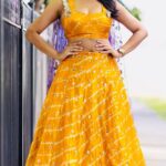 Pooja Jhaveri Instagram - Ever since I left the city(Mumbai)…. I was dying to wear Indian clothes 😬 To my rescue was @payalsinghal with her #pstravellingtrunkshow All the desis in the #usa grab your desi outfits at the @themallatoaktree they have an amazing collection and this yellow lehenga is my favorite as you can wear this for your haldi, someone’s mehendi, or simply for your garba night !! Love love the new collection !! . . Outfit : @payalsinghal 💁🏻‍♀️ 📸 : @portraitsbyvijey 😍 Song : @itsajwavy 😬 . . #designerwear #lehenga #desioutfit #payalsinghal #ootd #indianwear #indianfashion #indianwedding #outfitinspiration #indianclothing #lehengacholi #colorpop #designers #designerlehenga #usa #newyork #newyorkcity #newjersey #philadelphia #eastcoast #desi #desiinfluencer #desiinnyc #desiinamerica