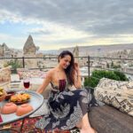 Pragya Jaiswal Instagram – What were you saying ? 
I got lost in the view 😍🍦💓 Cappadocia, Turkey