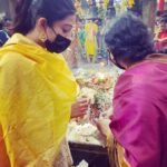 Pranitha Subhash Instagram - Baby boo’s first temple visit Sri Annamma Devi ಶ್ರೀ ಅಣ್ಣಮ್ಮ ದೇವಿ ಮಹಾಸಂಸ್ಥಾನ
