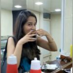 Preetika Rao Instagram – Barish..Samosa…Gulabjanum! aur kya chahiye… 🤗🧿

#jhoom #alizafar #reelsinstagram #mumbairains #trendingreels India Mumbai