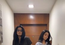 Priyamani Instagram - Time to #jigglejiggle with my reel daughter @ashleshathaakur ❤️❤️❤️