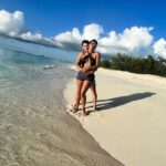 Priyanka Chopra Instagram - 💋❤️🙏🏽 @nickjonas #islandgirl #photodump Turks and Caicos Islands