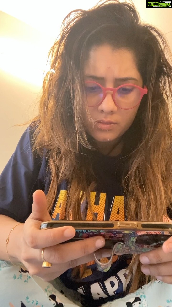 Priyanka Deshpande Instagram - Romba naal kazichi start to end apde binge watch panni mudhchirken - #SuzhalOnPrime. Enjoyed all the beautiful twists and turns! Streaming Now on @primevideoin