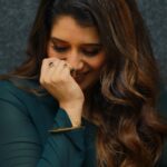 Priyanka Deshpande Instagram - Vibe higher 🧚‍♀️🤍 . . . 📸 : @vishnukanth_gk Tambu🤍 👗: @suresh.menon 🤍