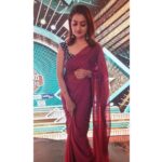 Priyanka Nair Instagram - Sarees truly are dresses with a soul!! 📸 @pinkyvisal #saree#elegence#sareelove#fashion#priyankanair#actress