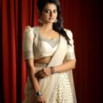 Priyanka Nair Instagram – Smile,sparkle,repeat ✨
Photography – Vivek R Nair
Costume – Aanu Nobby
MUA – Mukesh Murali Makeover
@vrn_vivekrnair.photography @aanunobby @mukeshmuralimakeover 
#priyankanair #grihalekshmi#photoshoot#whitelove#lahanga#davani#skirtblouse#huda#hudabeauty#actress#malayalam#tamil#bollywood#kollywood#tollywood