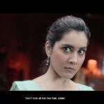 Raashi Khanna Instagram - Here's the 𝐏𝐎𝐖𝐄𝐑-𝐏𝐀𝐂𝐊𝐄𝐃 Release Trailer of #PakkaCommercial 👊🔥 ▶️ https://youtu.be/8S1hw4ChanI Get ready to experience more FUN in cinemas on July 1st! 🤩 #PakkaCommercialOnJuly1st 🥳 #AlluAravind @YoursGopichand @DirectorMaruthi #BunnyVas @sknonline