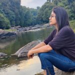 Rachitha Mahalakshmi Instagram – In d process of stress reduction….. 🏞️🌄🧘‍♀️
#travelvibes 😇😇😇😇