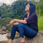 Rachitha Mahalakshmi Instagram – In d process of stress reduction….. 🏞️🌄🧘‍♀️
#travelvibes 😇😇😇😇