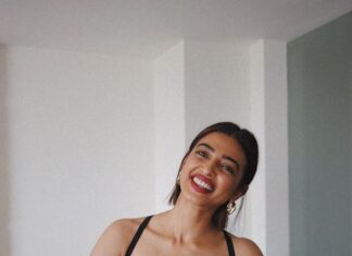 Radhika Apte Instagram - Good morning 🍄 Outfit - @arokaofficial Jewellery - @blingsutra HMU - @kritikagill Styling - @who_wore_what_when