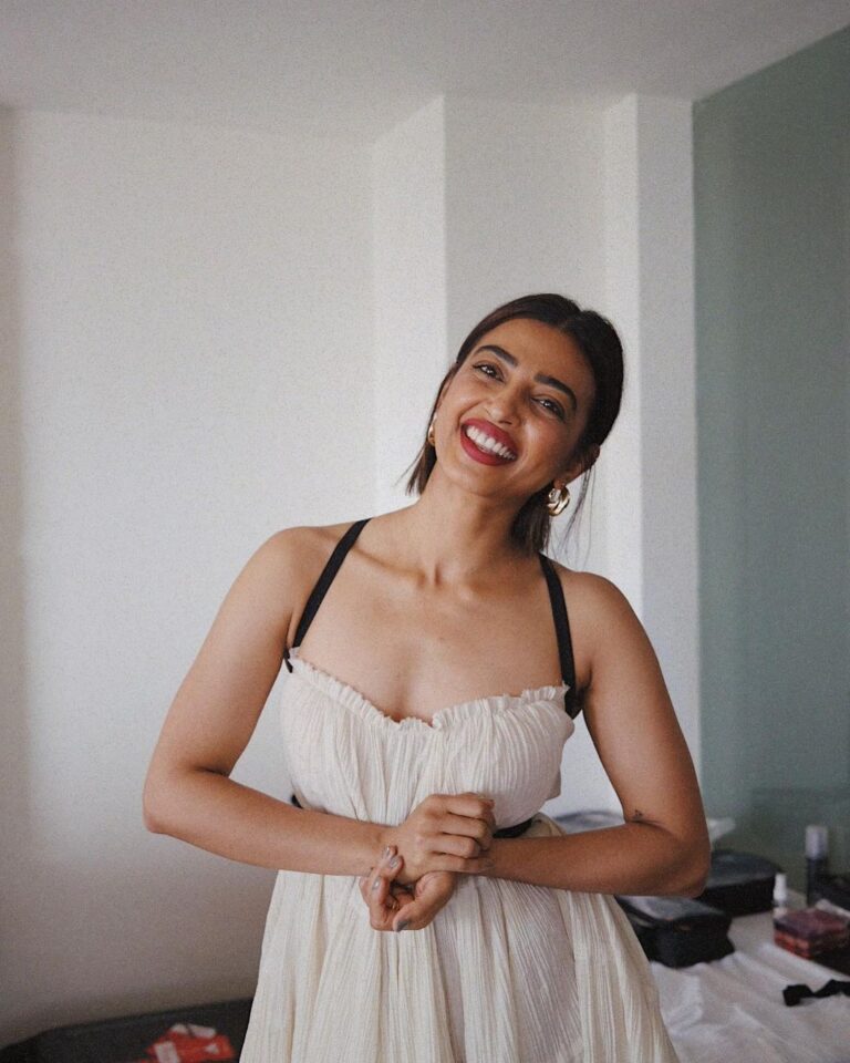 Radhika Apte Instagram - Good morning 🍄 Outfit - @arokaofficial Jewellery - @blingsutra HMU - @kritikagill Styling - @who_wore_what_when