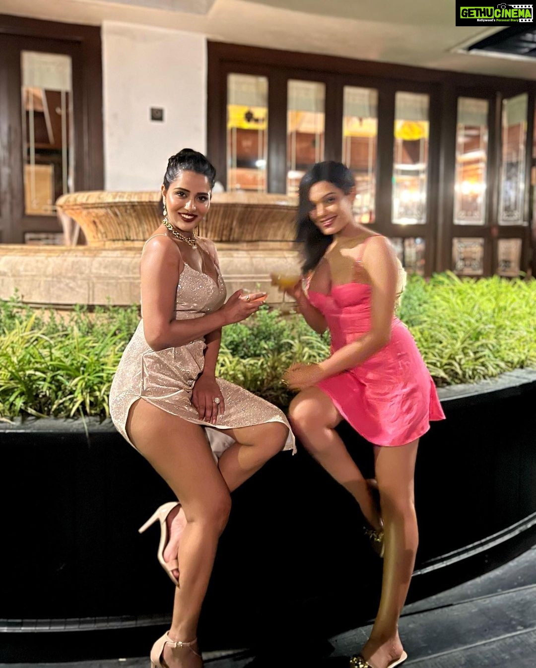 Raiza Wilson Instagram - Finally a date-night experience 🥰🥰🥰 and suchhhh a beautiful one at that ❤️❤️❤️ @theleelagoa #theleelagoa Riverside Italian Restaurant