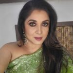 Ramya Krishnan Instagram - Green vibes only...feeling grand in green 🥰🥰