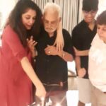 Ramya Krishnan Instagram - Happy Father's day....🥰🥰🥰🥰