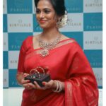 Ramya Pandian Instagram – Launching Kirtilals latest collections ❤️

Jewellery @kirtilalsonline 
Saree @dithi.studio @vaaniraghupathyvivek 

#ramyapandian