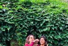 Remya Nambeesan Instagram - To more fights 🤓😈 To more fun 😁😈 inna pidicho oru happy birthday AM 😘🤗❤️🥰 @bhavzmenon!!