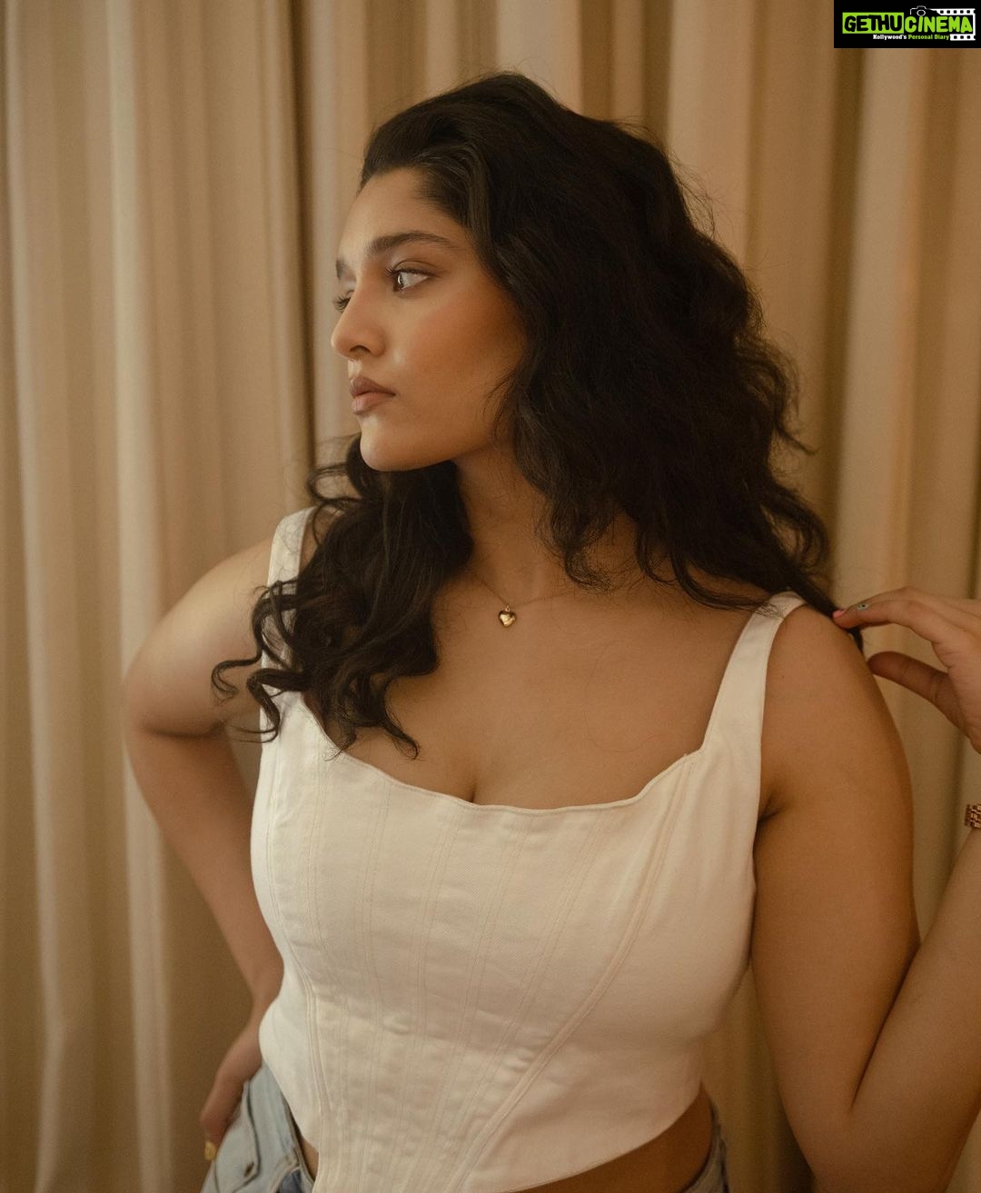 Ritika Singh - 341.2K Likes - Most Liked Instagram Photos