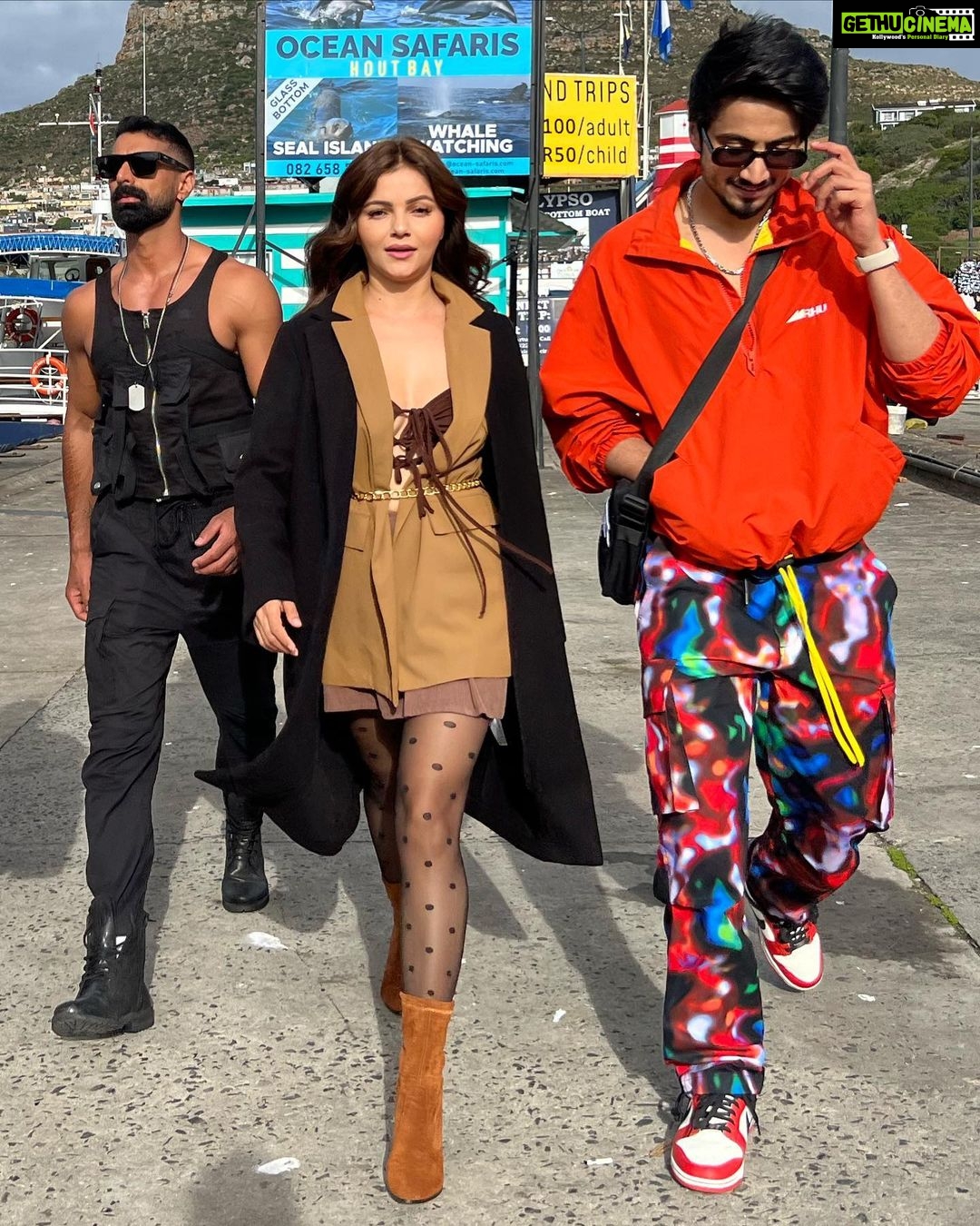 Rubina Dilaik Instagram - Braving up the game …….. . . . #kkk12 #rubinadilaik @colorstv @mr_faisu_07 @thetusharkalia @iamchetnapande @erikapackard @officialkanikamann . . . . Blazer @pankhclothing Stylist @stylebysaachivj