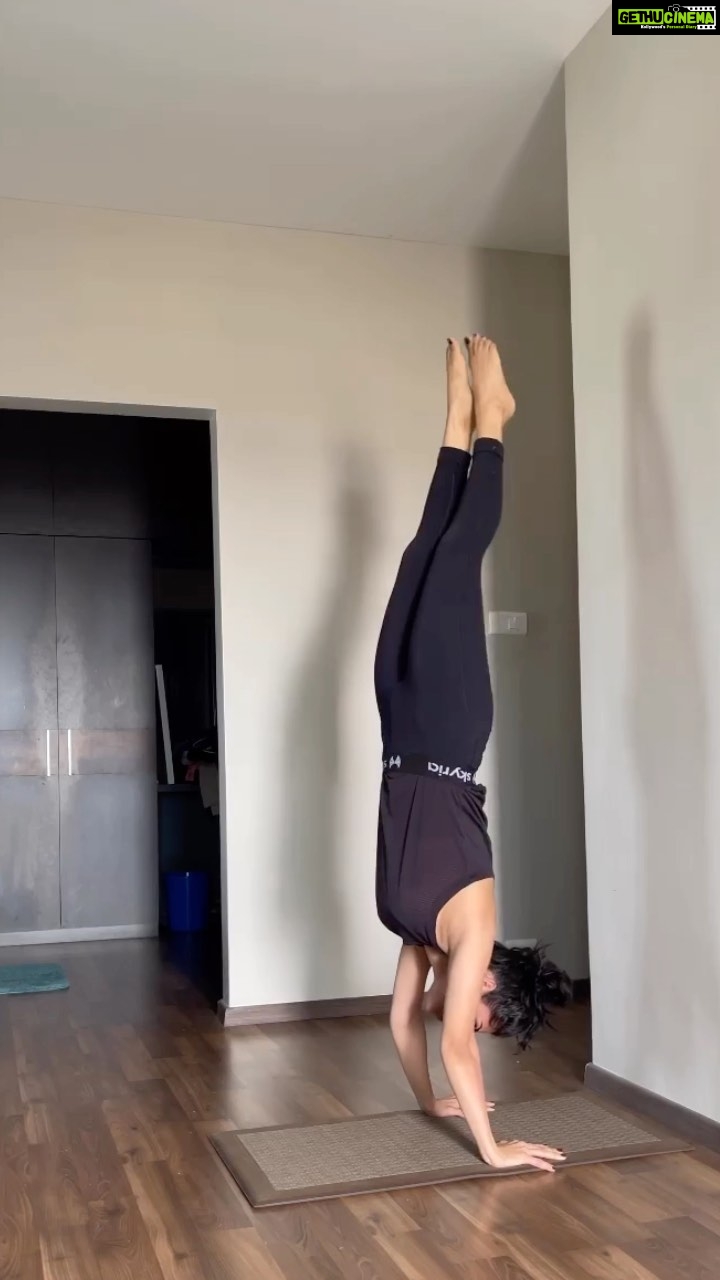 Ruhani Sharma Instagram - Everyday is a great day for yoga! Happy international yoga day ❤️