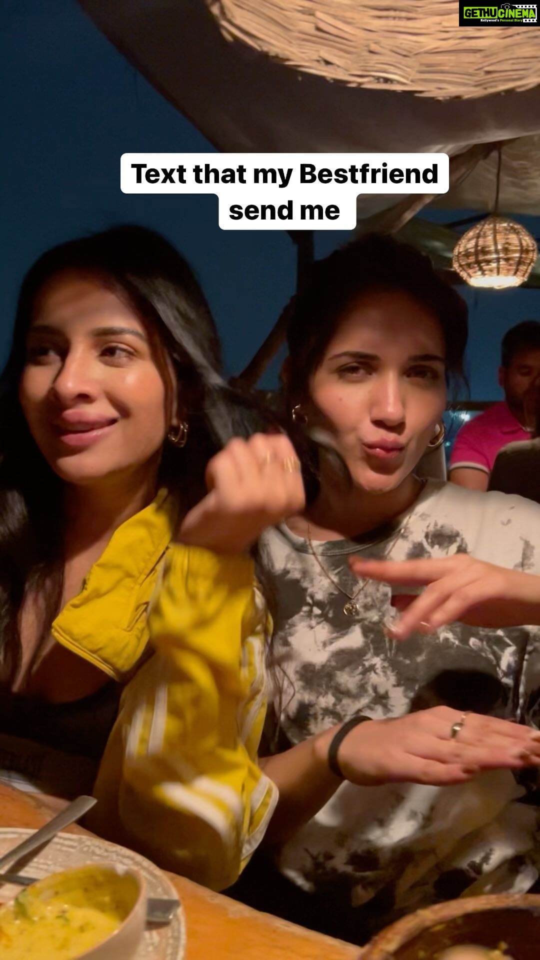 Ruhani Sharma Instagram - @ruhanisharma94 I had to do this !!! Iss se b jydaaa bhankar msg hai list mei 🤣🤣