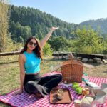 Ruhi Singh Instagram – Picnic baskets and crisp mountain air 🍃