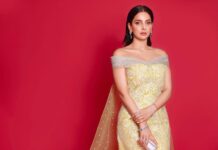 Saba Qamar Zaman Instagram - My heart is so full right now, I feel so honoured for all the love you guys have shown for Kamli last night- I am thoroughly overwhelmed and can't thank all of you enough, words fall short to thank each one of you to be honest! Love love and just love 😭❤️🌼 Signing off- Yours only Hina 🌼 Stylist @alishay.adnan 💄 @iambabarzaheer 👗 @zainhashmiofficial 💎 @sherezadjewellery Hair @mubashir_hashmee Clutch @batoolhajiclutches 📸 @waqar_ahmed_butt @paragonstudioofficial