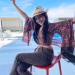 Sakshi Agarwal Instagram - Cowboy 🤠 . #texasgirl #usadiaries #dallastexas #holidayinspo @renhotels #sakshiagarwal #kollywood Renaissance Dallas at Plano Legacy West Hotel