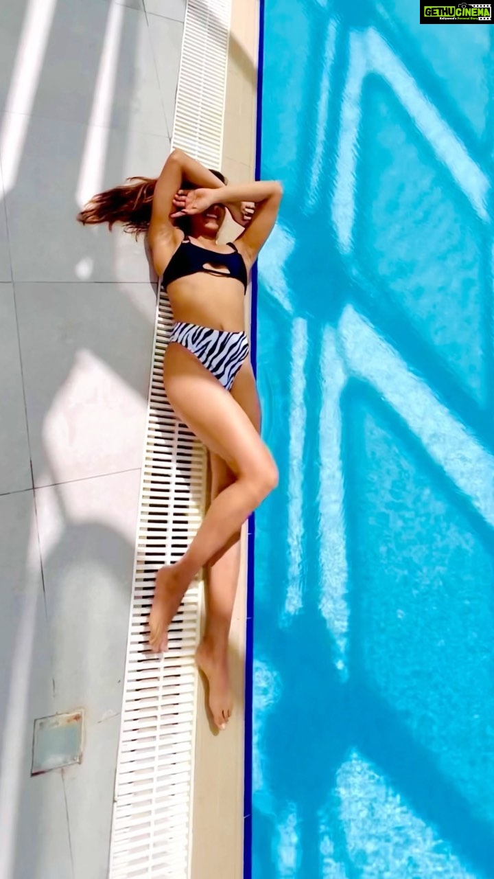Samyuktha Hegde Instagram - Someone else’s opinions are not your problems! Now read that backwards. . . . PS: I was kidding about the backwards thing :) It had no meaning right ? Now think of other’s opinions and judgements the same way! #mermaid #waterbaby #onelove #beyourself #lovewins