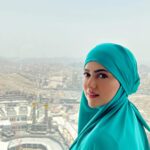 Sana Khan Instagram - Performing Hajj is a dream for everyone of us. It’s one of the five pillars of Islam. May Allah call all of us n make us all Hajji’s before we die. Here is @alkhalidtours bhai’s number u can call on n get every minute details of hajj. Zaher Sayed 9892906666 Let’s be fast before it’s too late ⏰ #sanakhan #anassaiyad #umrah #hajj #makkah #madina #saudiarabia Makkah Clock Royal Tower, A Fairmont Hotel