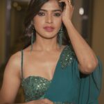 Sanchita Shetty Instagram - Hello IFFA 💚 Photography : @officialmuhammedadil Costume designed by : @naziasyedofficial @naziasyedofficial Makeup Hair : @anamica_hmua Event : @iifa Special thanks : @easemytrip #iffa2022 #abudhabi #dubai #sanchita #sanchitashetty #spreadlovepositivity ❤️