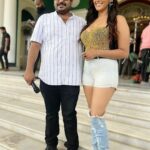 Sanjana Singh Instagram - thank you so much suraj Sir for being kind and supportive it is really amazing experience, Producer :@lyca_production Director : suraj sir movie name : Naai sekar returns