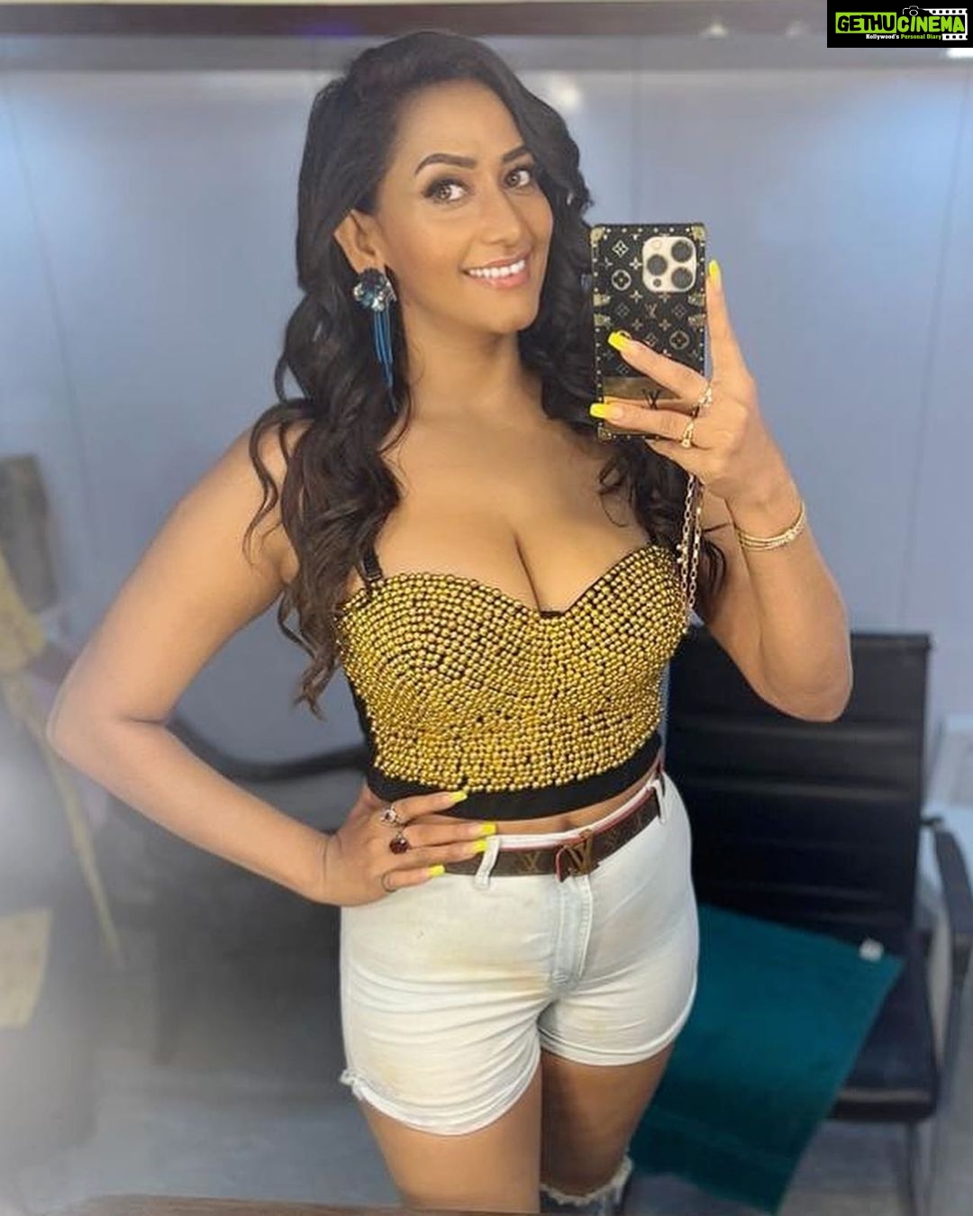 Sanjana Singh Instagram - “Love yourself. Forgive yourself. Be true to yourself. How you treat yourself sets the standard for how others will treat you.”.